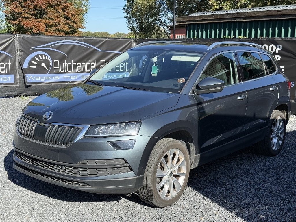 Skoda Karoq 1.6 TDI DSG Automaat, 5-Zitpl, Export of handel, Auto's, Automaat, Dealer onderhouden, Zwart, Bedrijf