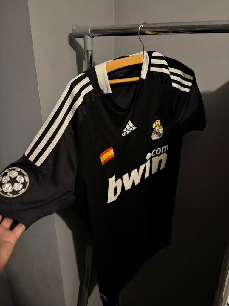 Real madrid t-shirt, Sport en Fitness, Voetbal, Maat M, Ophalen of Verzenden, Zo goed als nieuw, Shirt