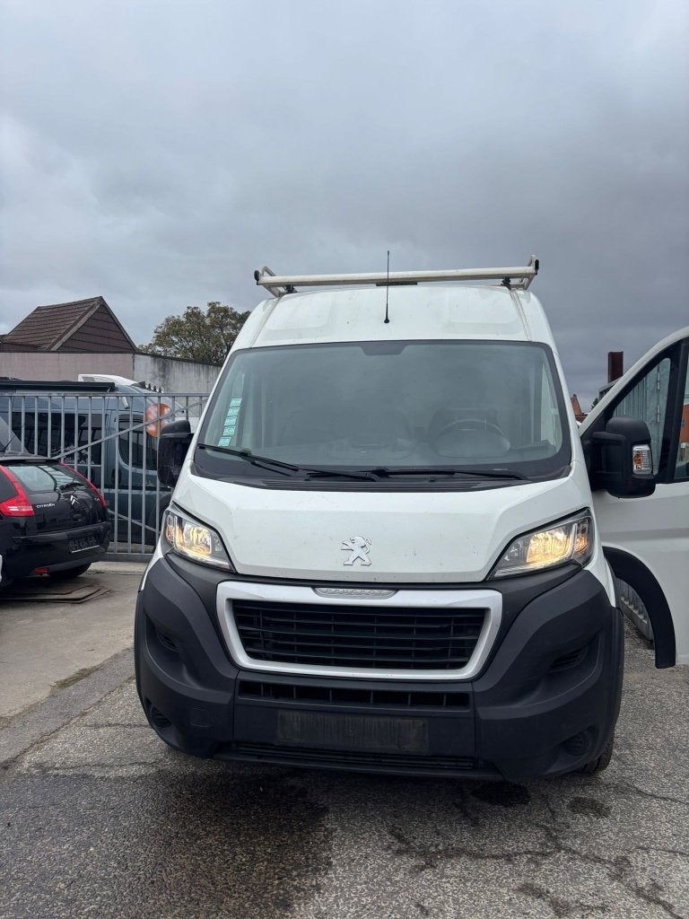 Te koop: Nette Peugeot Boxer (2020) – Slechts 48.000 km!, Auto's, Particulier, 103 kW, Te koop, Boxer