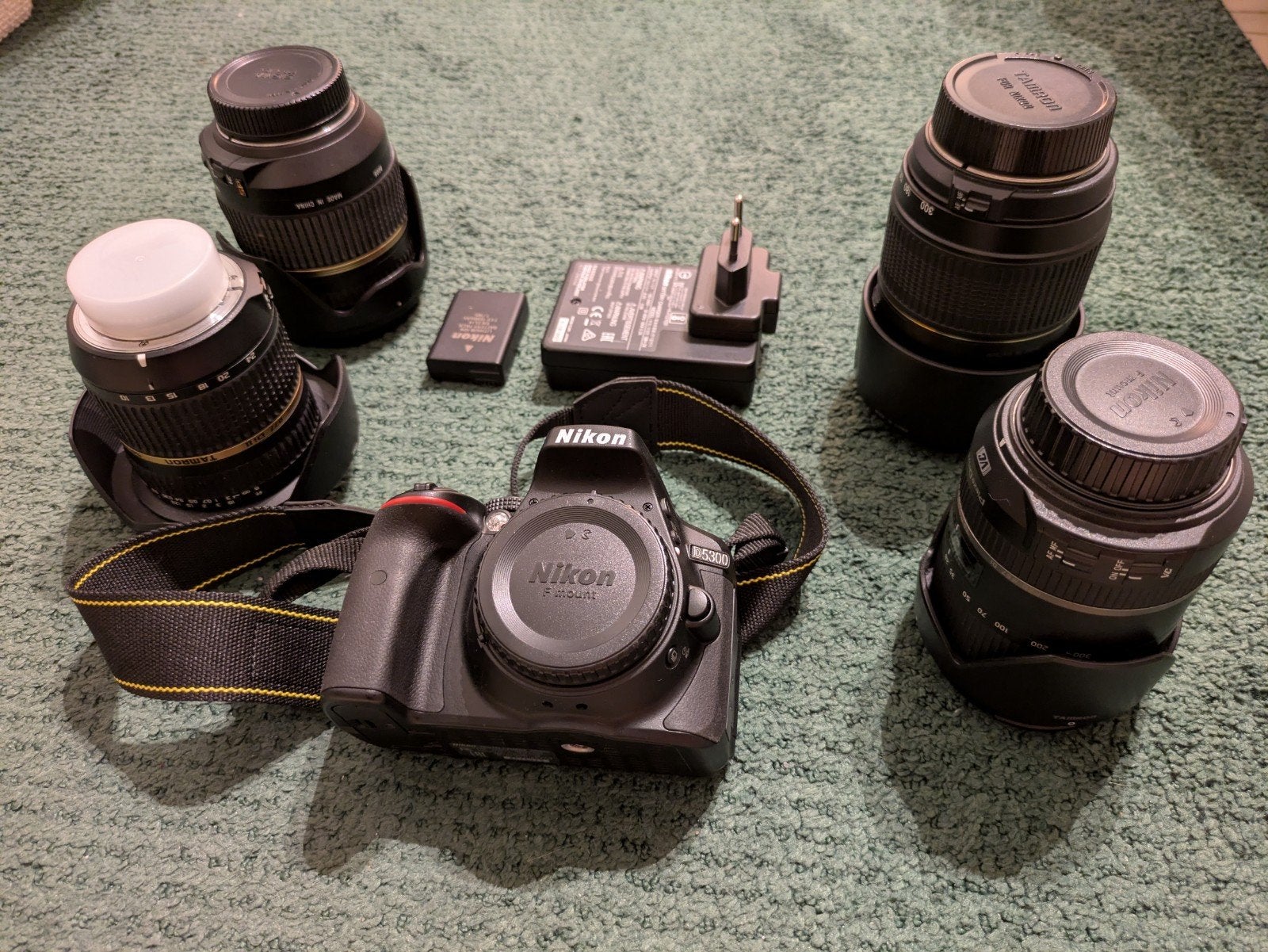 Nikon D5300 incl toebehoren en optie lenzen, Enlèvement ou Envoi, Utilisé, 24 mégapixels, Nikon