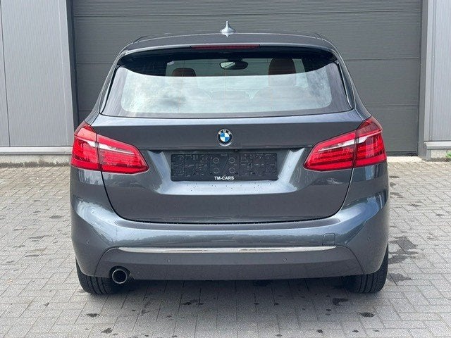 BMW 218I pano dak 44.000km, Auto's, Monovolume, https://public.car-pass.be/vhr/3bebc1d5-29f9-4bd4-9a60-c96d97e4f847, Bedrijf, 5 zetels