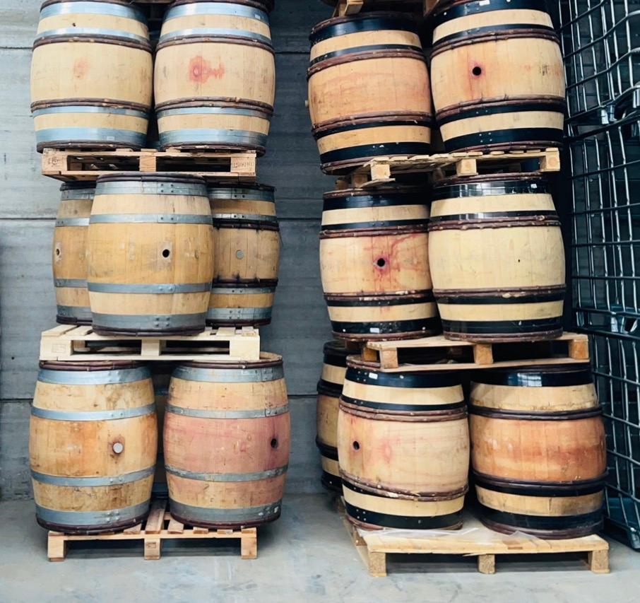 Eikenhouten wijnvaten van 228 liter. BEZORGING mogelijk, Ophalen of Verzenden, Zo goed als nieuw, Hout