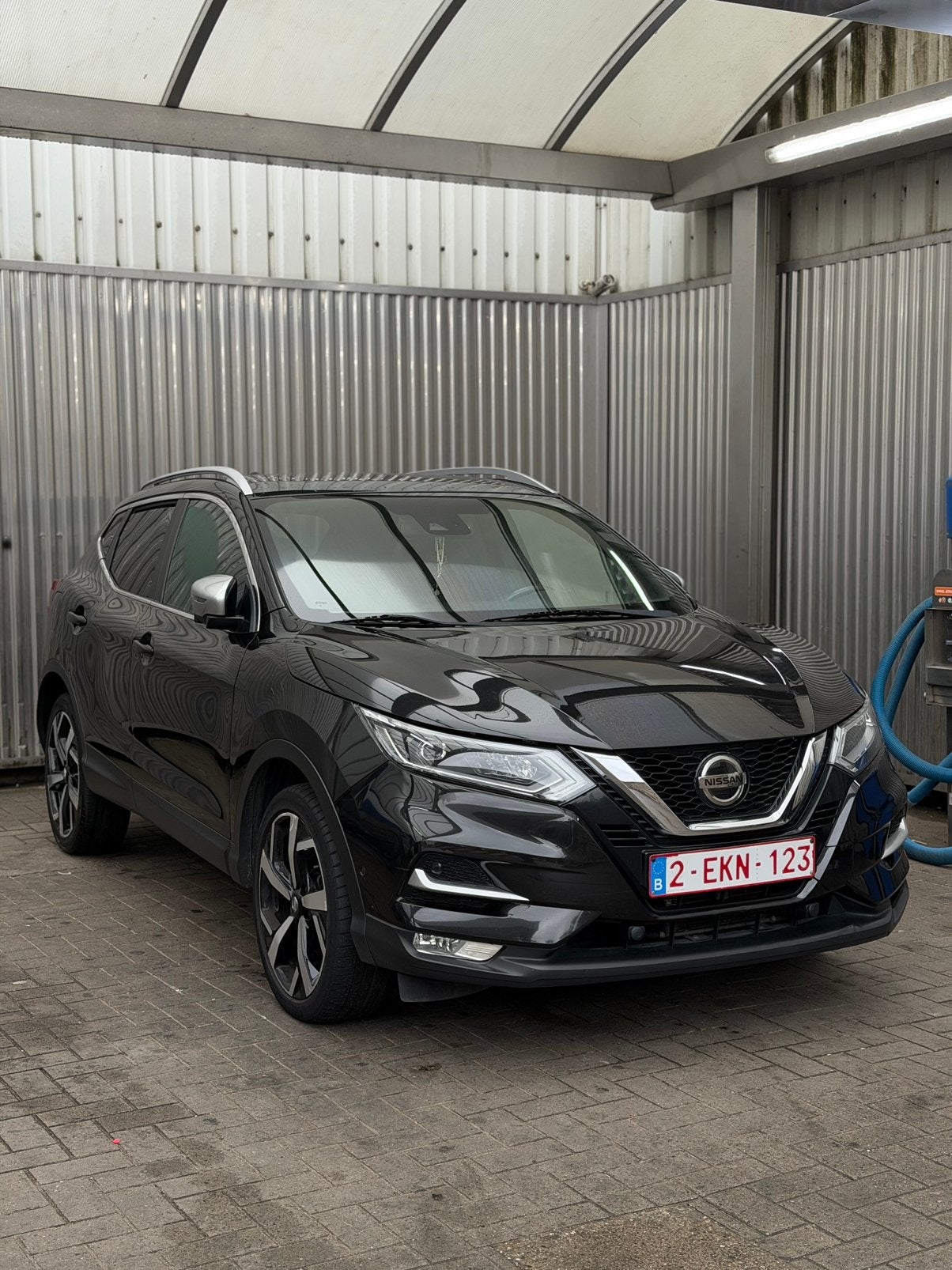 NISSAN QASHQAI FULL FULL OPTIE 1.6 AUTO, PANO, Auto's, Nissan, Automaat, Dealer onderhouden, 4 cilinders, Parkeerassistent