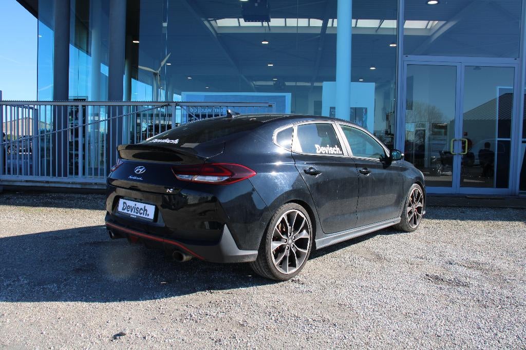 HYUNDAI I30 FASTBACK N 2.0 T-GDi N PERFORMANCE PACK, 4 cilinders, Leder en Stof, Zwart, Bedrijf