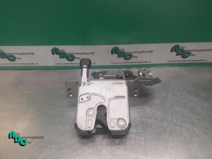 Mécanique de verrouillage hayon d'un Saab 9-3, -, 3 mois de garantie, Utilisé, -