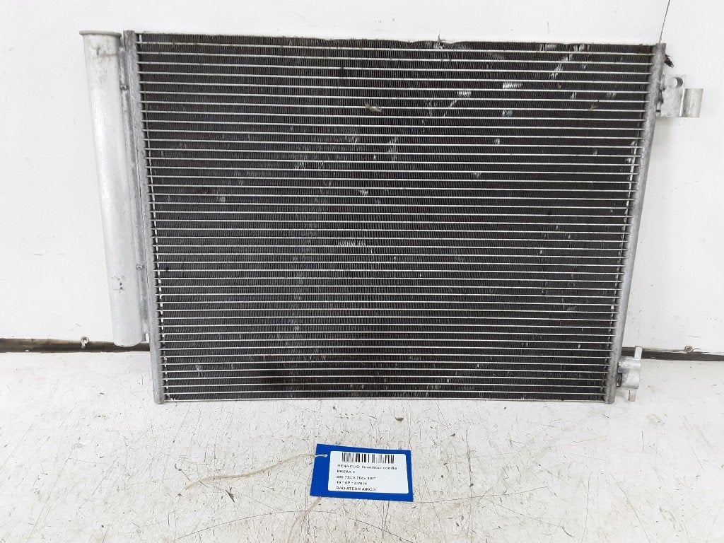 RADIATEUR CLIMATISATION Clio IV Estate / Grandtour (7R), Renault, Mevr. I. Hauben, Utilisé, Rue de l'Espoir 34 34
4030  GRIVEGNÉE, BE