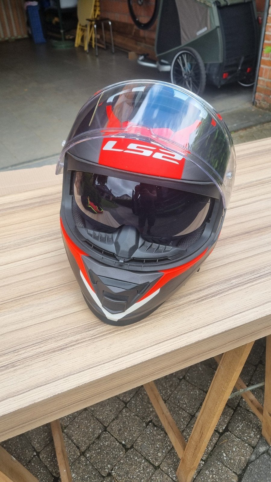 Motor helm te koop, Ophalen