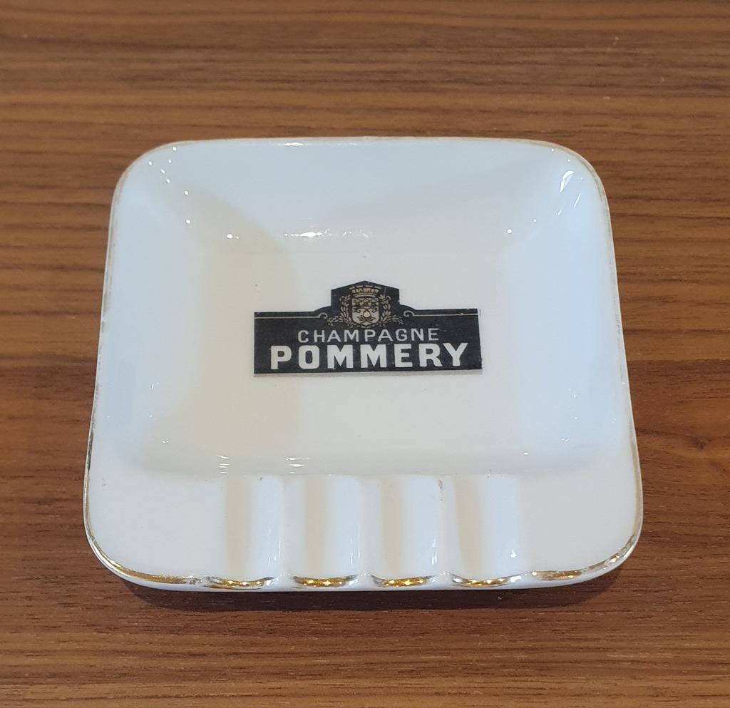 Asbakje Champagne Pommery, Verzamelen, Vingerhoedjes, Ophalen of Verzenden