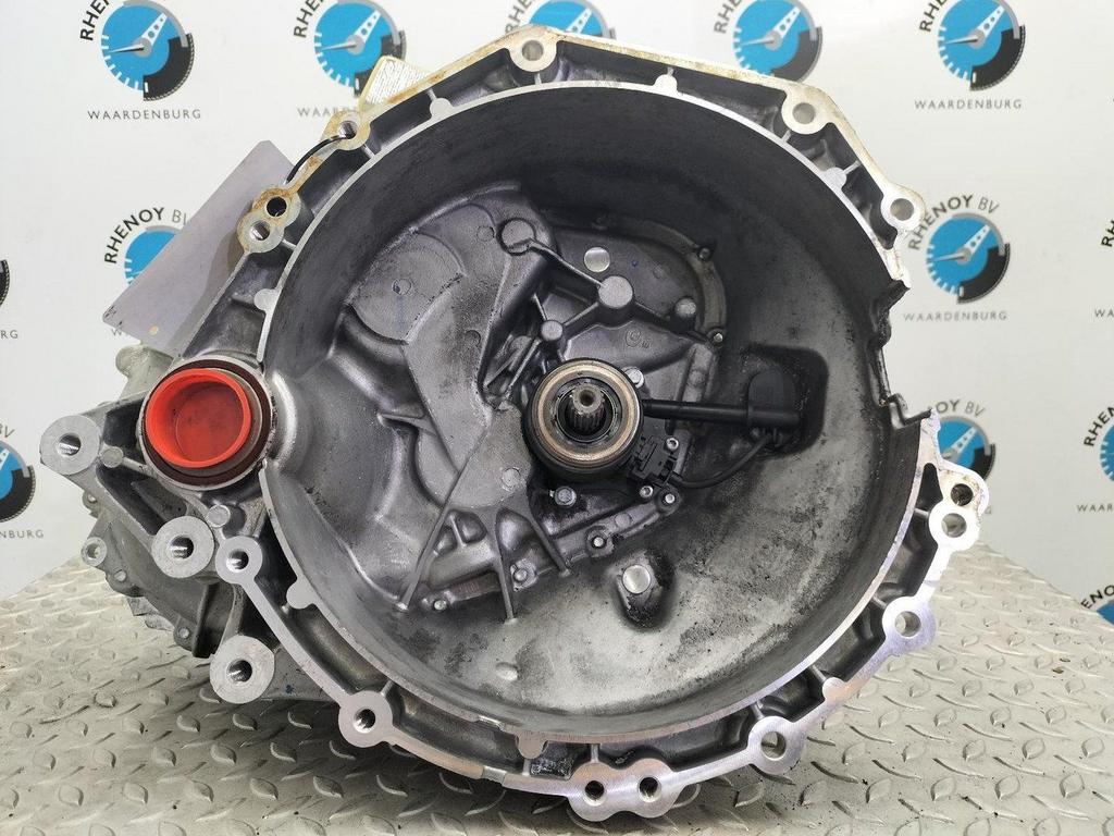 FORD FIESTA 1.0 EcoB.Hy. Tit. TRANSMISSIE / VERSNELLINGSBAK, Auto-onderdelen, Ophalen of Verzenden, Gebruikt, Stiba lid