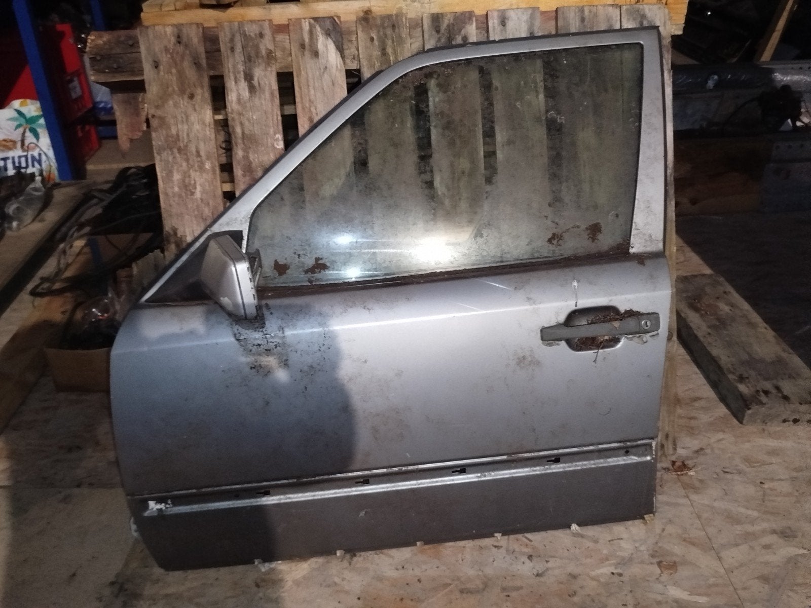 mercedes w124 kleur permelut of zoiets, Ophalen, Deur