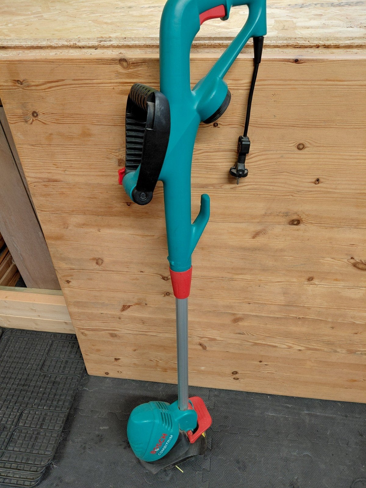 Bosch Combitrim, Tuin en Terras, Ophalen of Verzenden, Zo goed als nieuw, Elektrisch, Bosch
