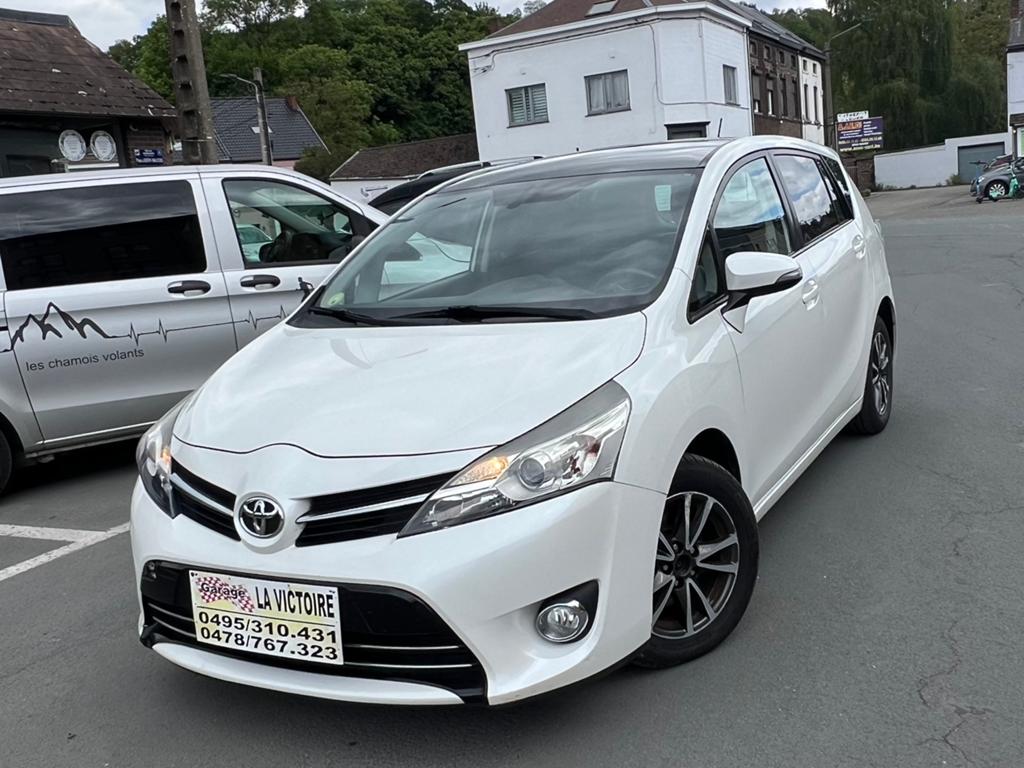 Toyota Verso 5 PLACES 2015 année 1.6 D4D 82kw 0032478767323, Autos, Euro 5, Achat, 82 kW, Entreprise