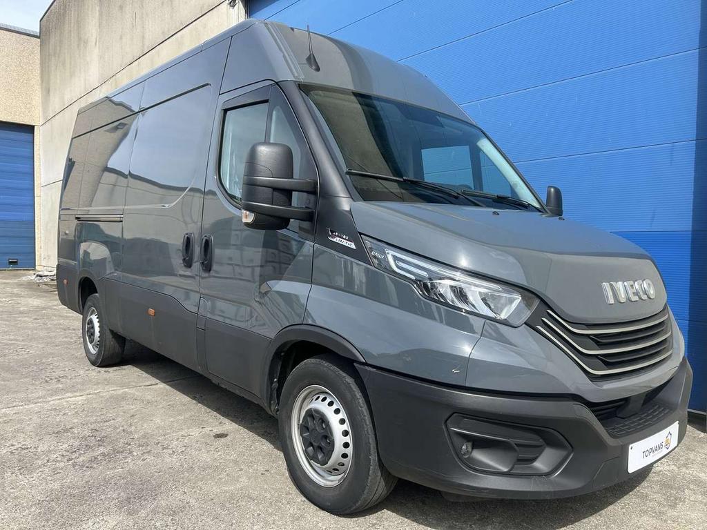 Iveco Daily 3.0L-L3H2 Automaat(€31.397 excl btw)Trekhaak 3,, Auto's, Bestelwagens en Lichte vracht, Bedrijf, ABS, Airbags, Airconditioning