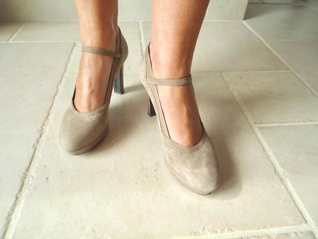 Superbes escarpins beiges Andrea Catini, Enlèvement ou Envoi, Beige, Escarpins, Andrea Catini