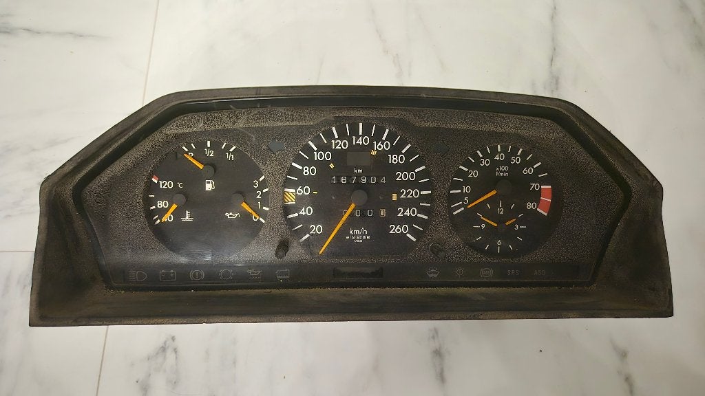 Mercedes w124 tellerbak 260km/h 8000rpm, Auto-onderdelen, Ophalen of Verzenden, Gebruikt, Mercedes-Benz