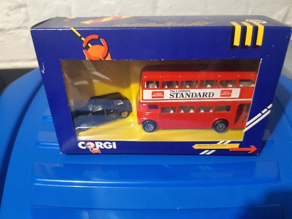 CORGI bus et taxi London, Enlèvement ou Envoi, Neuf, Bus ou Camion, Corgi