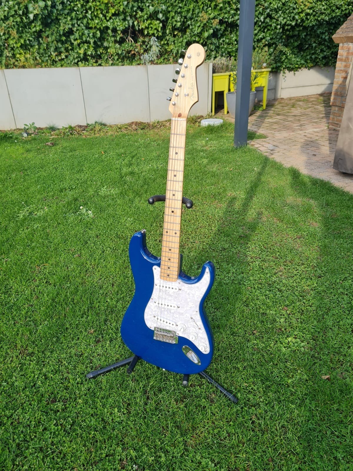 Fender Stratocaster Hybrid (Japon), Enlèvement ou Envoi, Fender