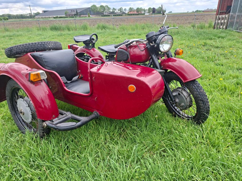 Dnepr, Motoren