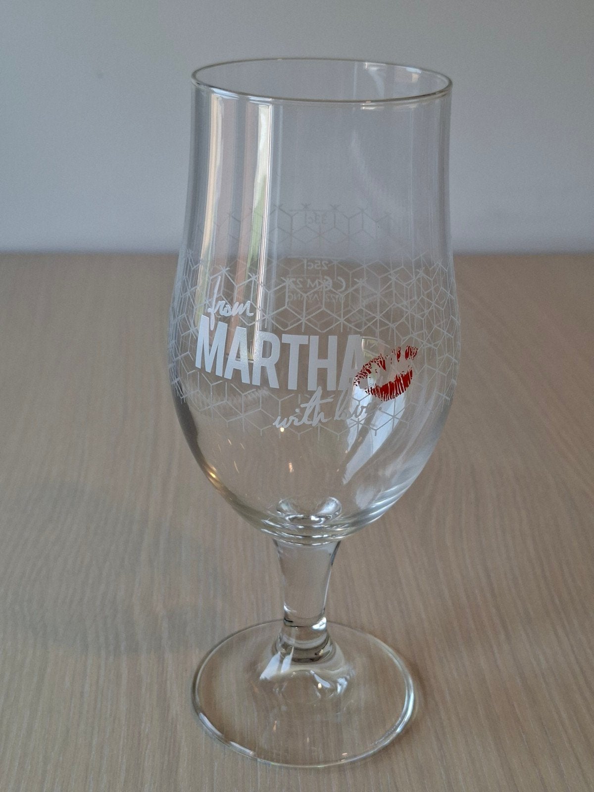 1 verre à bière Martha, Enlèvement