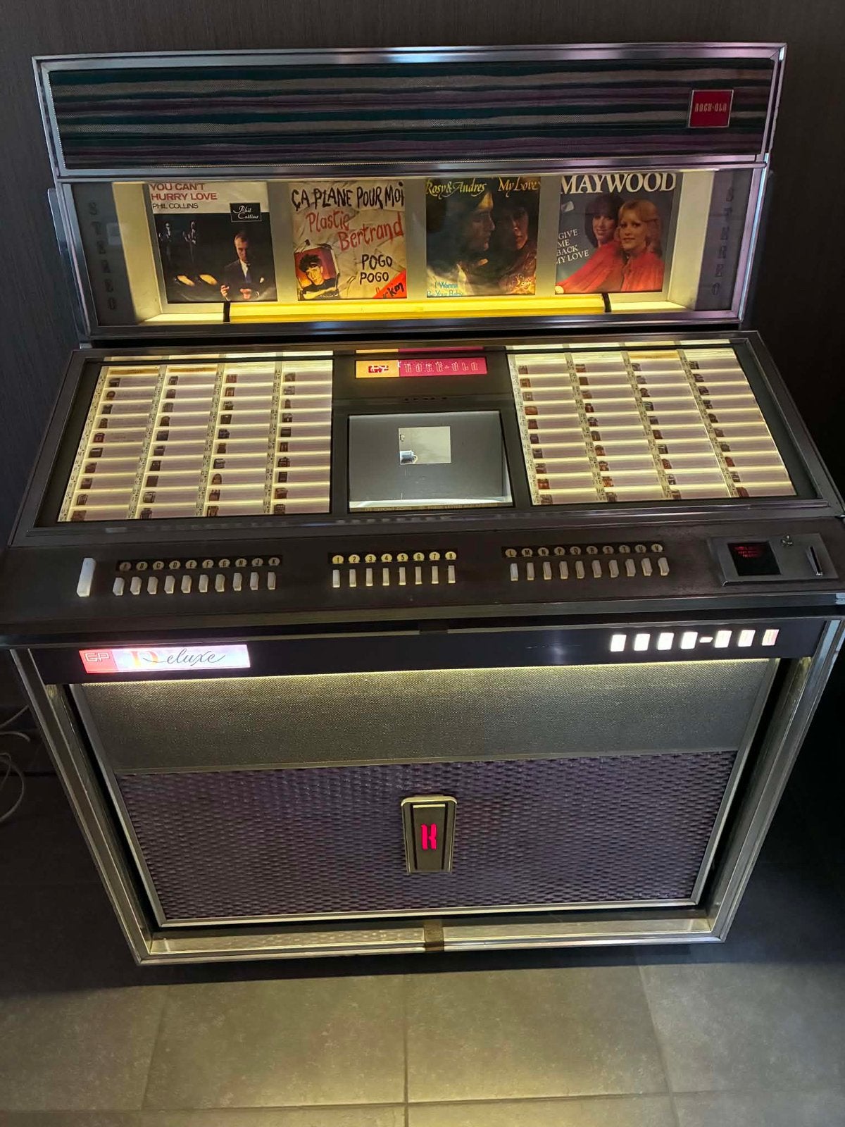 Jukebox Rock Ola 1966, Collections, Avec singles, Rock Ola, Comme neuf, Enlèvement