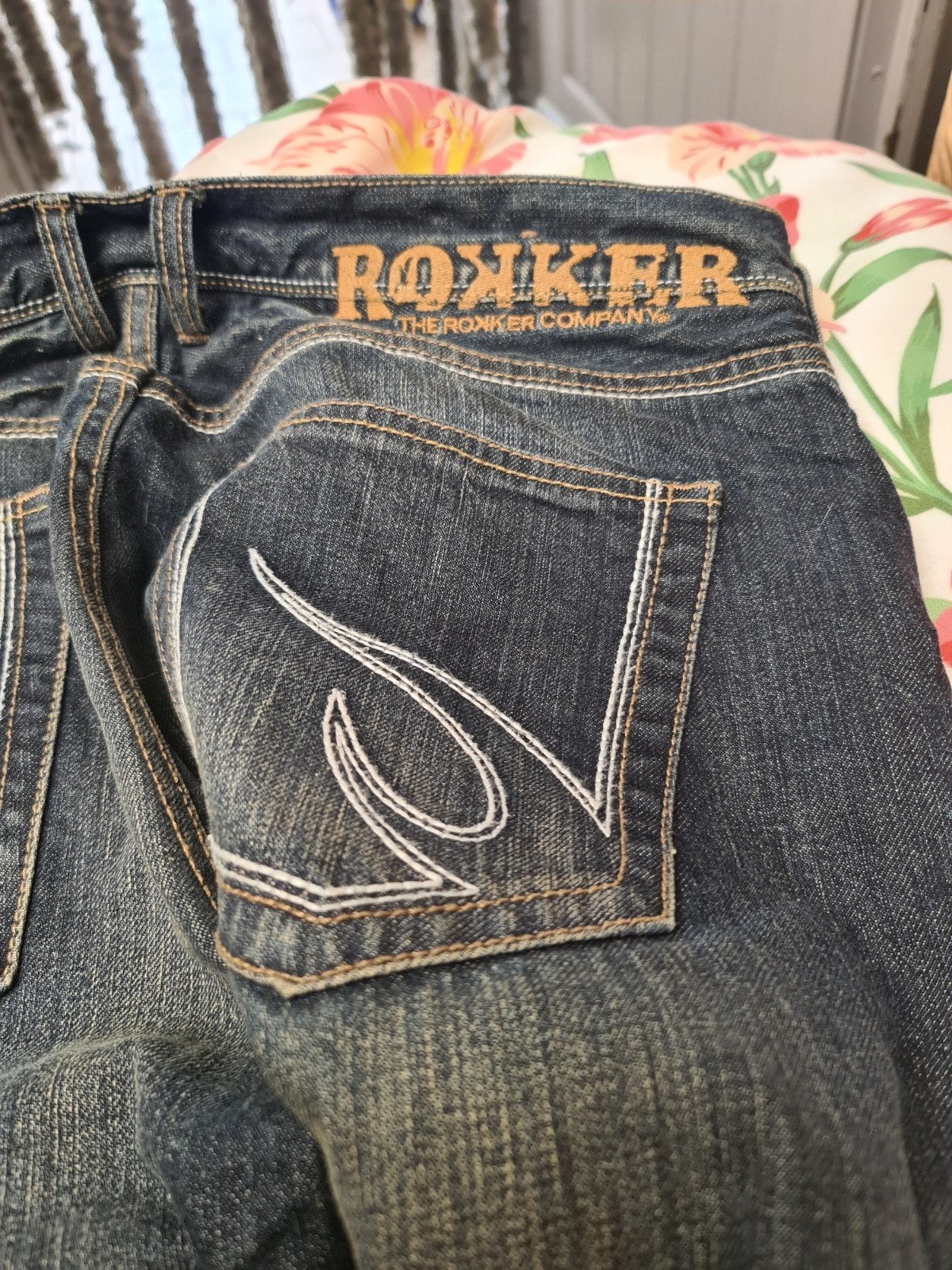 Jeans kevlar, Motoren, Ophalen