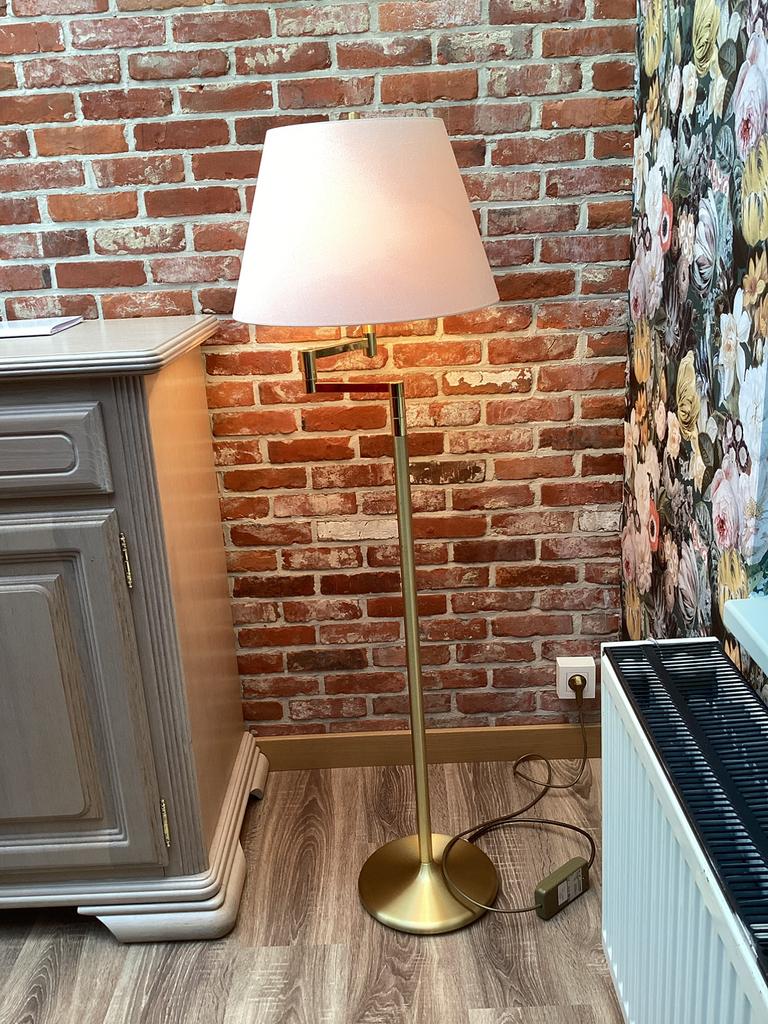 PRACHTIGE DUITSE DESIGN VLOERLAMP B+M LEUCHTEN- MESSING 1990, Huis en Inrichting, Lampen | Vloerlampen, Ophalen, Zo goed als nieuw