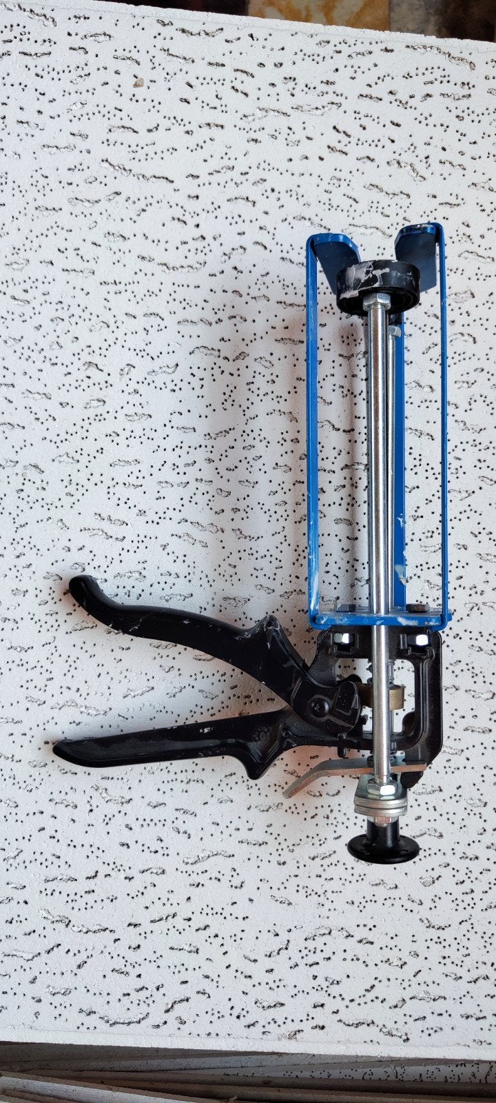 Cox vbm 200 doseerpistool, Ophalen