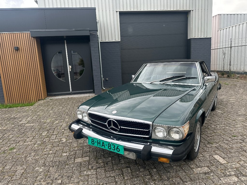 Mercedes-Benz 560SL, Automaat, Achterwielaandrijving, 8 cilinders, Cabriolet