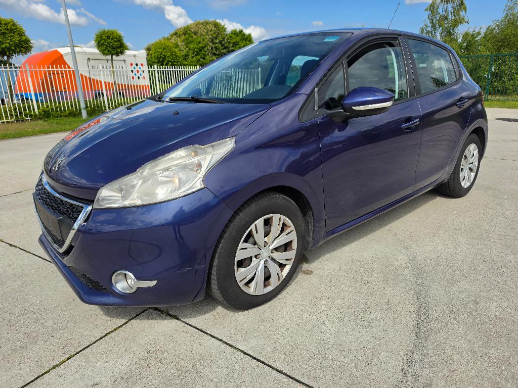 Peugeot 208 1.2 VTI Airco, Navi, Sensors + Garantie, Euro 5, Zwart, 5 deurs, Dealer onderhouden