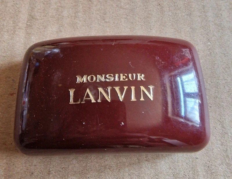 Ancien mini savon Monsieur Lanvin Année 70 35gr avec boite, Handtassen en Accessoires, Uiterlijk | Parfum, Verzenden, Zo goed als nieuw