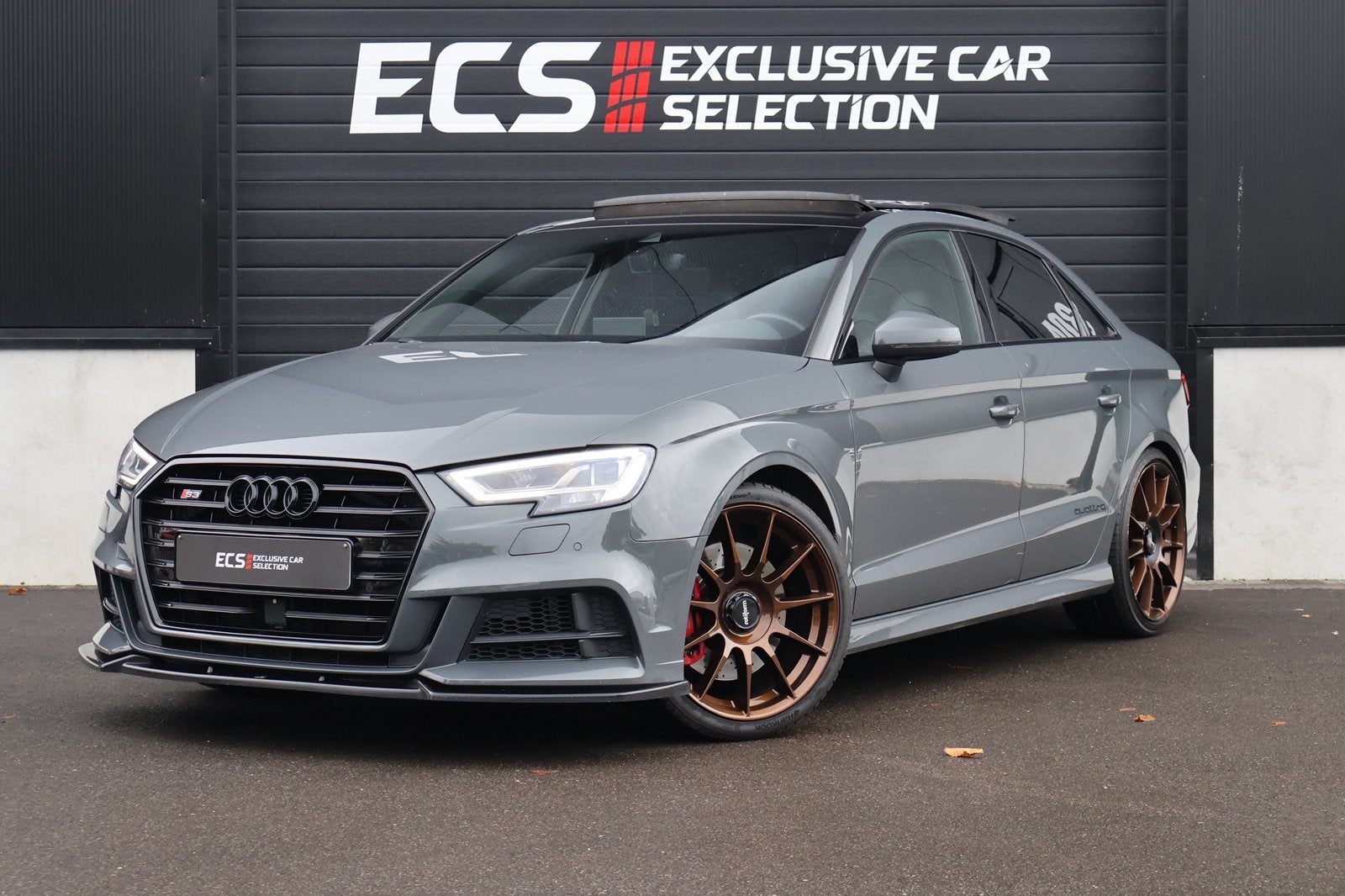 Audi S3 Sedan | Quattro | Nardo | Pano | Competition Pack |, Auto's, Automaat, 4 cilinders, 1984 cc, Leder