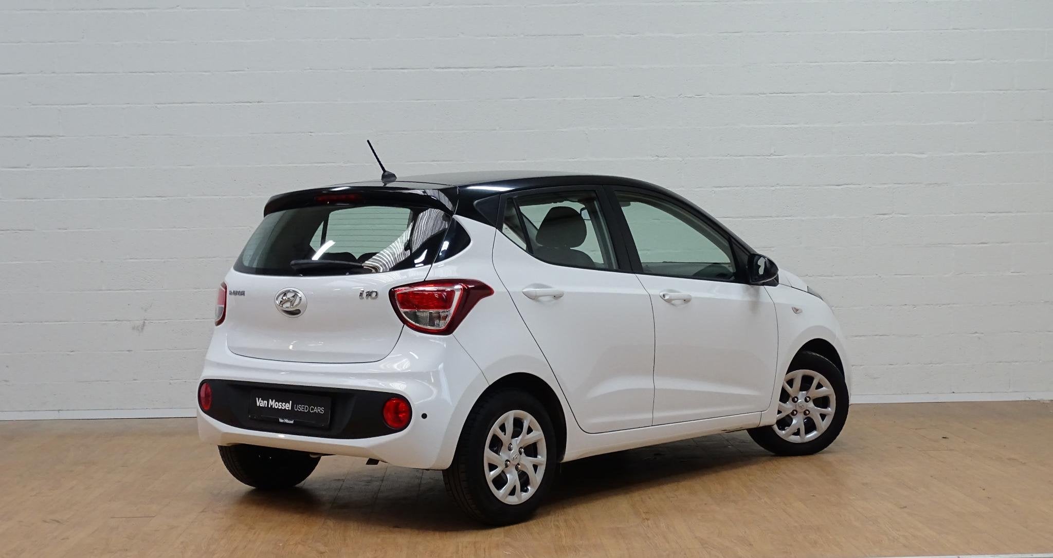 Hyundai i10 1.0 Cool, Auto's, Hyundai, Voorwielaandrijving, https://public.car-pass.be/vhr/b425a712-7fb0-459a-bfb0-aea69ab1b6fc