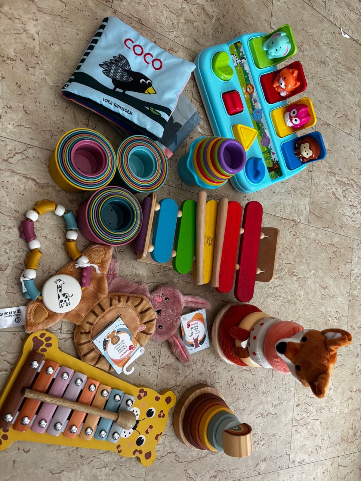 Lot baby speelgoed, Enfants & Bébés, Jouets | Puzzles pour enfants, Enlèvement, Comme neuf, 0 à 6 mois