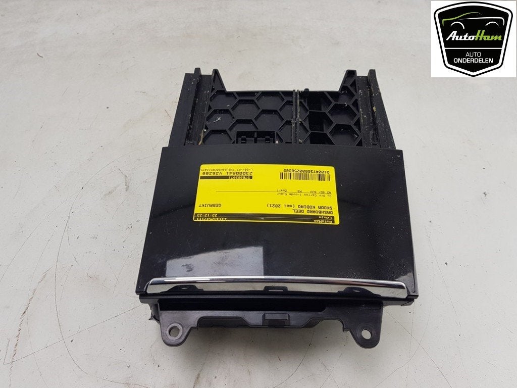 DASHBOARD DEEL Skoda Kodiaq (01-2016/05-2024), Gebruikt, Info@skoda-auto.de, Skoda, Max-Planck-Straße  3-5
64331  Weiterstadt, DE