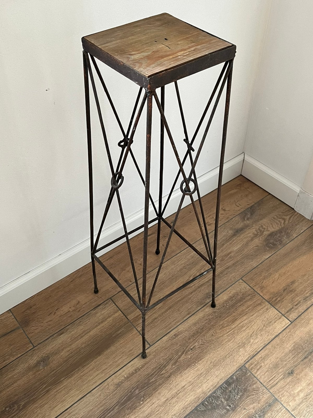 Support pour plantes en métal hauteur 80 cm, Enlèvement, Comme neuf