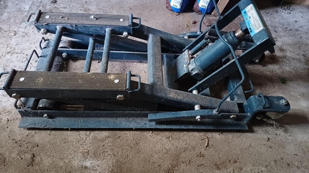 Motorlift, Ophalen of Verzenden