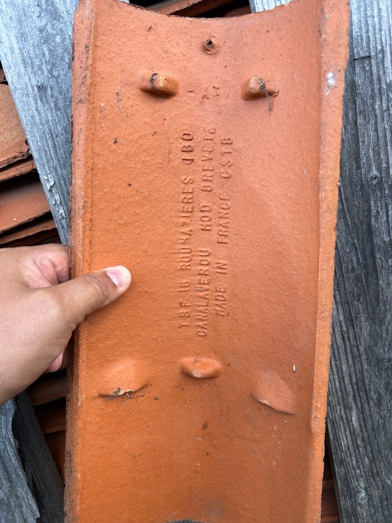 Dakpannen, Pierre ou Argile, Enlèvement, Utilisé, Rouge