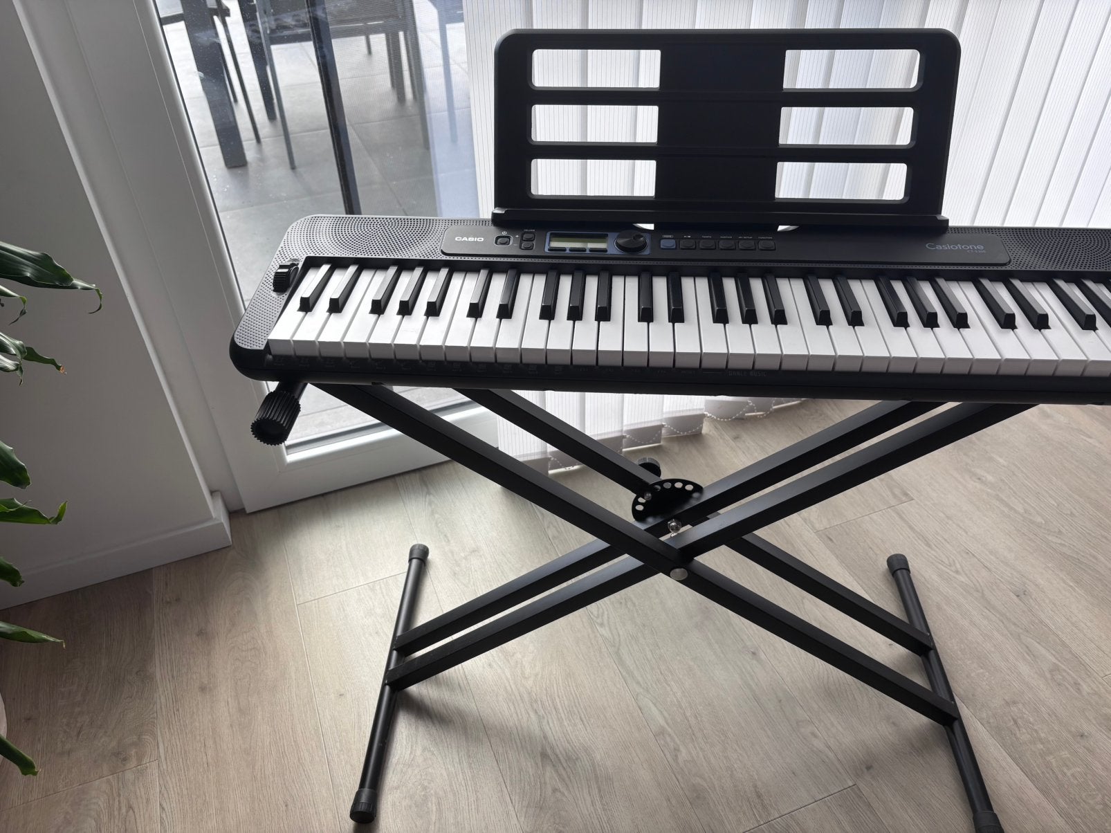 Clavier Casio CT-S300 + Stand X + Pupitre, Enlèvement, Comme neuf