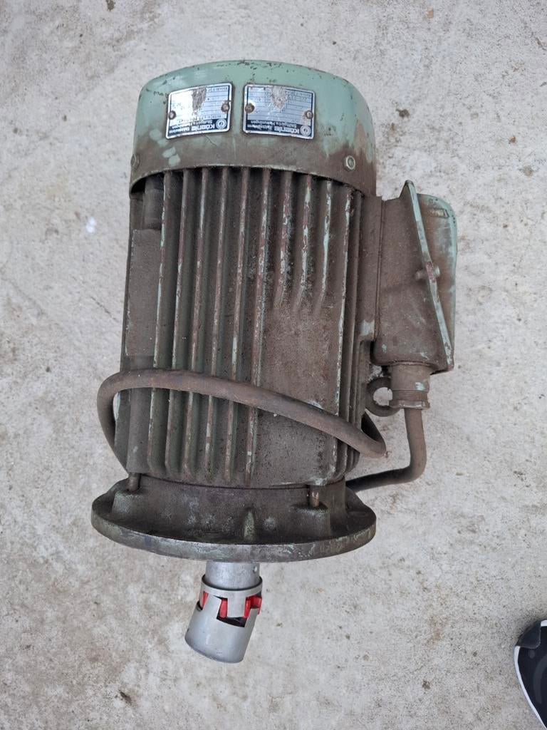 Hydraulische motor en onderdelen, Ophalen