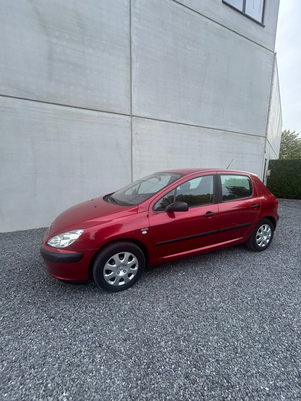 Peugeot 307 1.4 benz - 2004, Autos, Rouge, Achat, Particulier, Euro 4