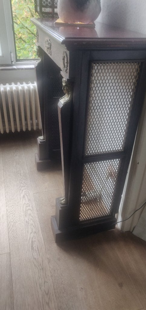 Cache radiateur style Empire, Enlèvement