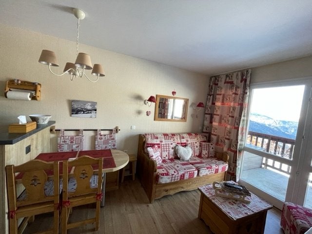 Appartement Valmeinier Savoie skis aux pieds