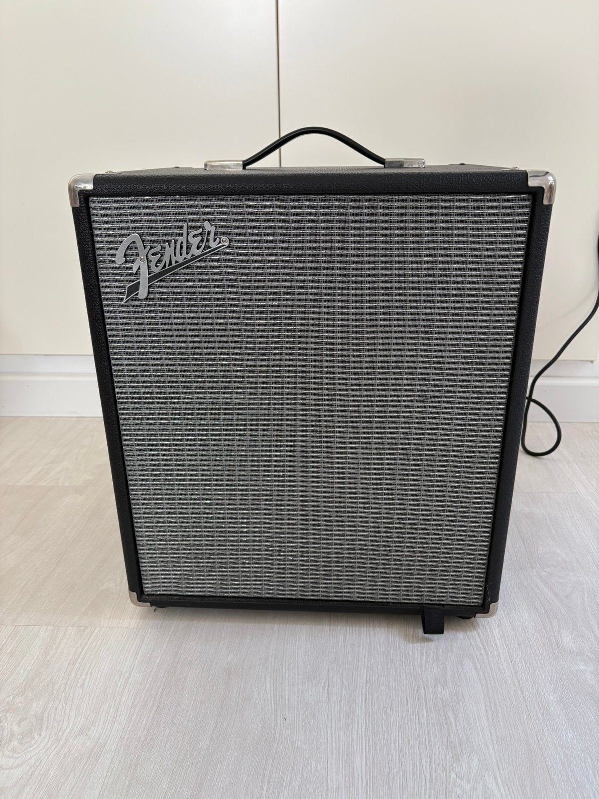 Fender Rumble 100 v3, Musique & Instruments, Enlèvement, Comme neuf, 100 watts ou plus