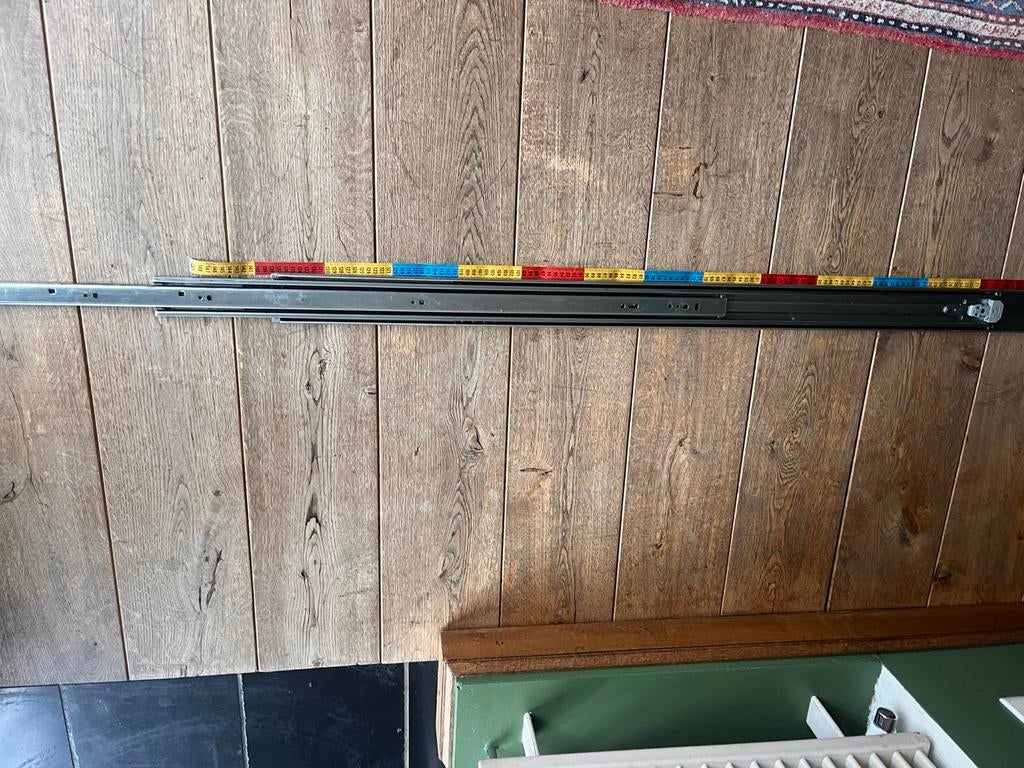 Zware ladegeleiders 250 kg 140 cm, Ophalen, Zo goed als nieuw