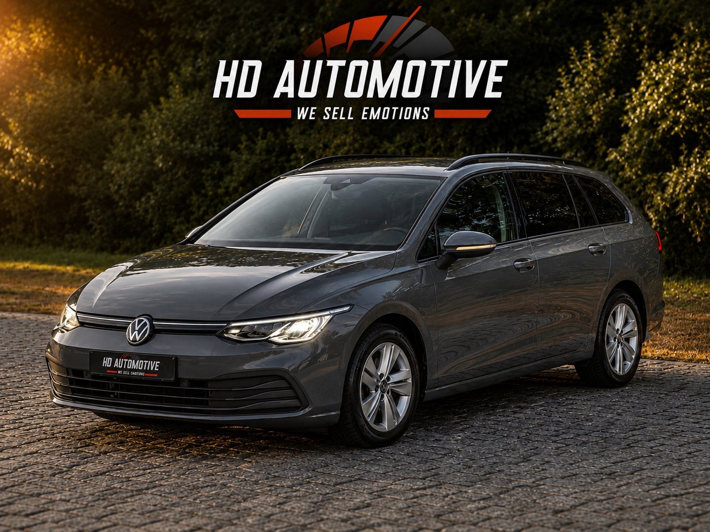 VW Golf 8 Variant 1.5 eTSI ACT Life Plus | 2023 | INCL BTW!, Stof, 1498 cc, 4 cilinders, Zilver of Grijs