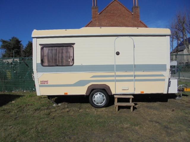 caravan 360 frigo,verw,zithoek 2x of een bed+zit mooie staat, Caravans en Kamperen, Caravans, Bedrijf, tot en met 4, 500 - 750 kg