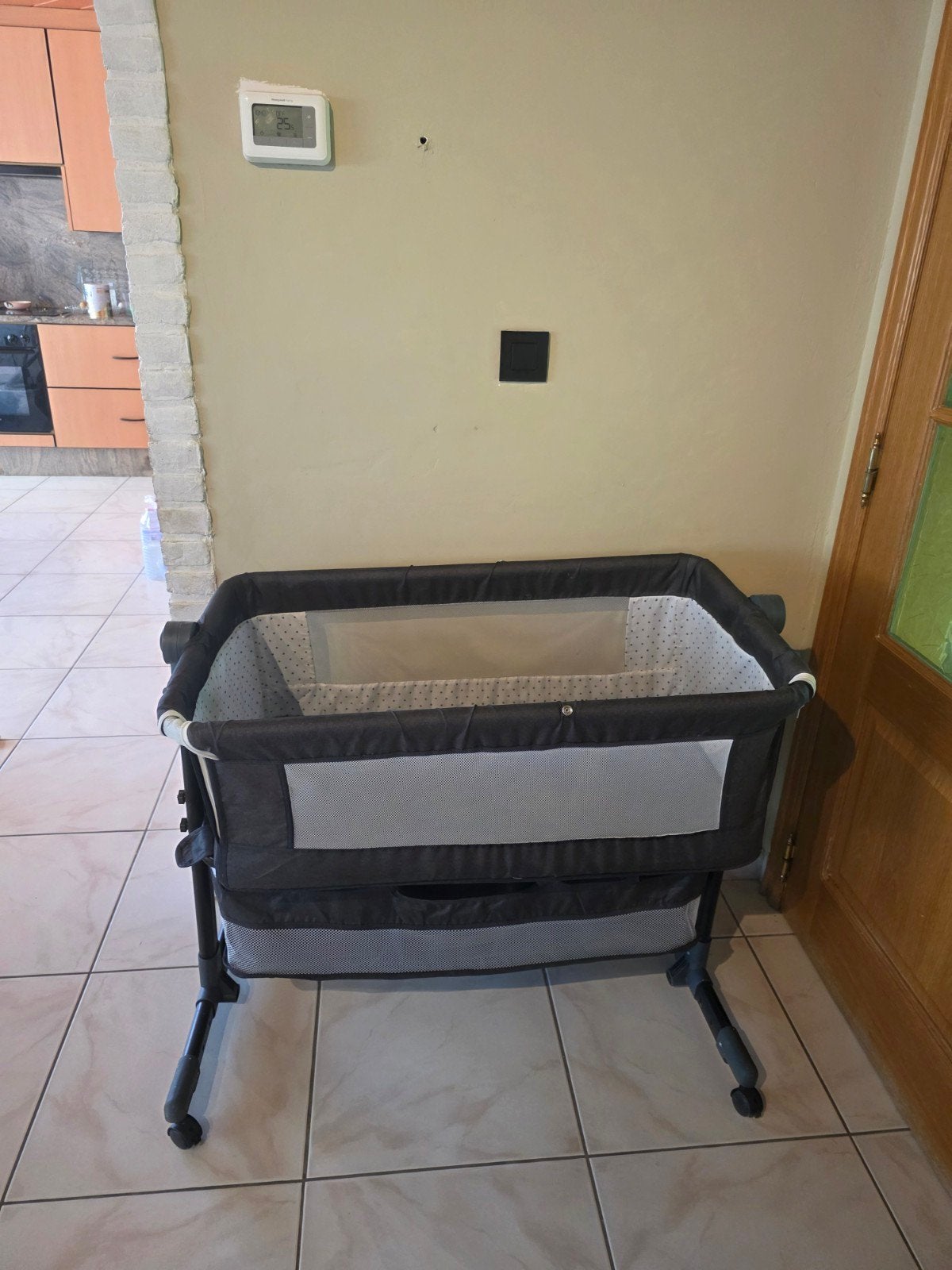 Zwart Wieg aan Bed, Kinderen en Baby's, Ophalen, Wieg