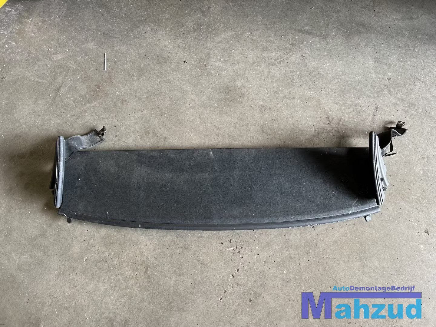 MERCEDES SLK R170 Hoedenplank flap 1996-2004, Mercedes-Benz AG, Mercedes-Benz, Utilisé, Mercedesstrasse 120
70372  Stuttgart, DE