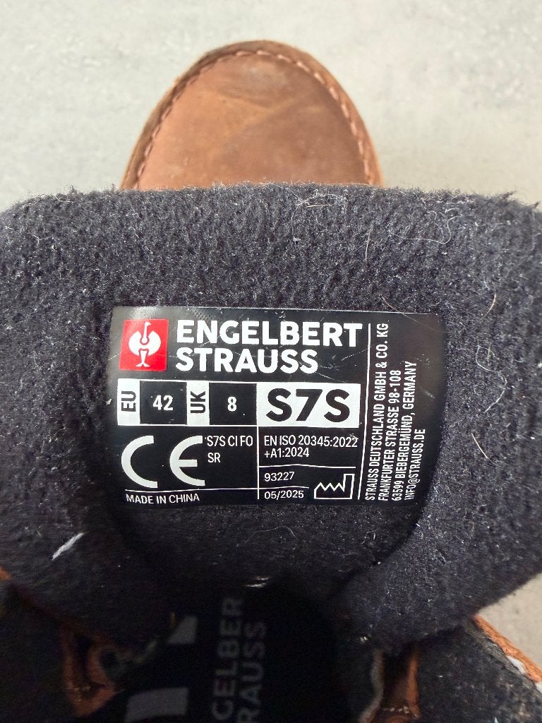 Chaussure de sécurité, Vêtements | Hommes, Chaussures de travail, Comme neuf, Brun, Enlèvement