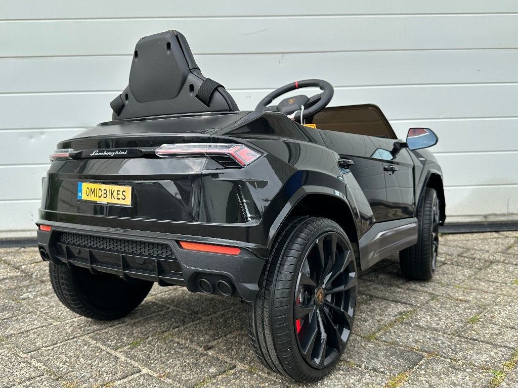 Lamborghini Urus 12v zwart RC - Leer - Rubberbanden - FM Ra, Kinderen en Baby's, Nieuw